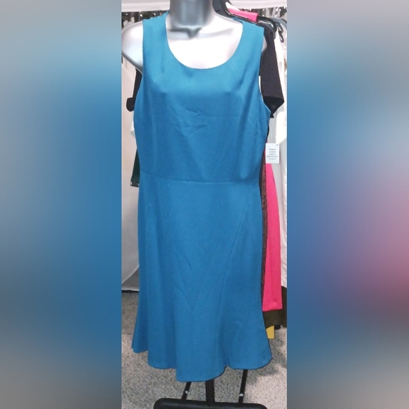 Teal Dress Kasper - Picture 1 of 4